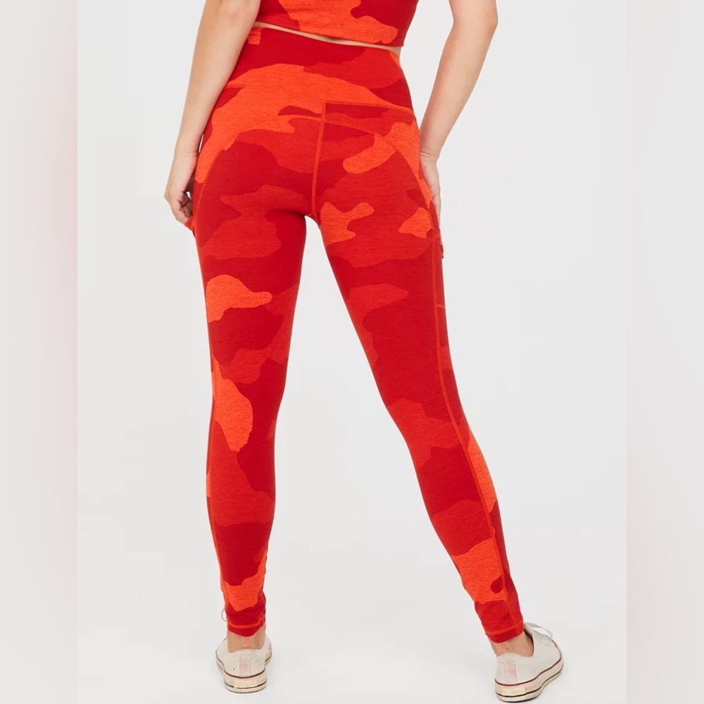 NWT Aerie Offline Hugger Leggings - Picture 2 of 7